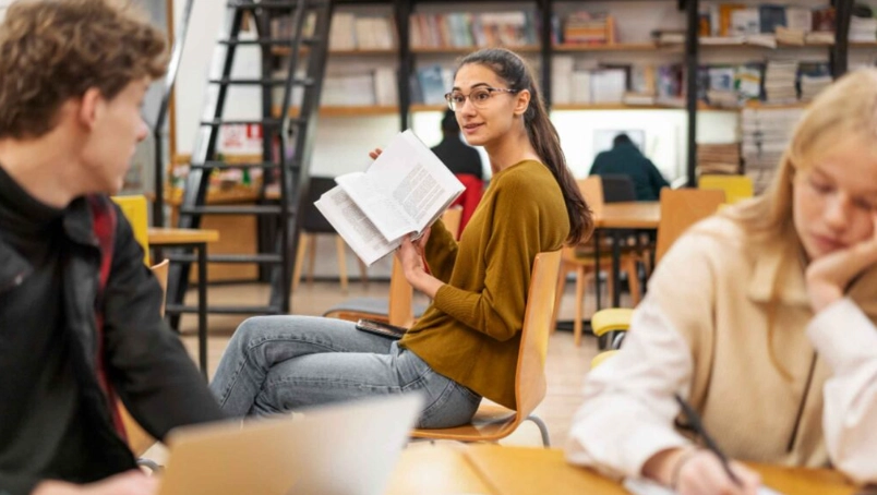 liberal arts college meaning