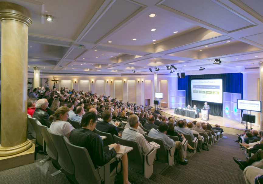 how to present at a conference