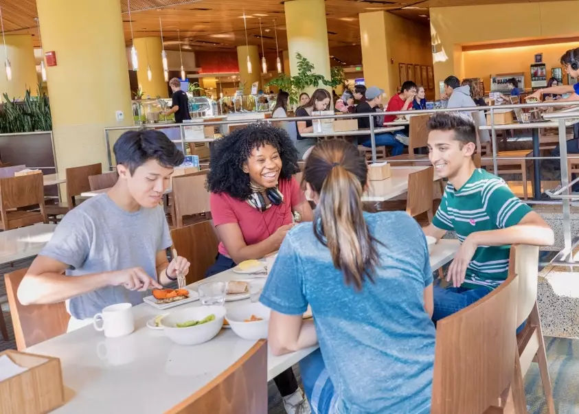 healthy campus food options