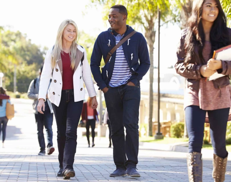 apply to college without fees