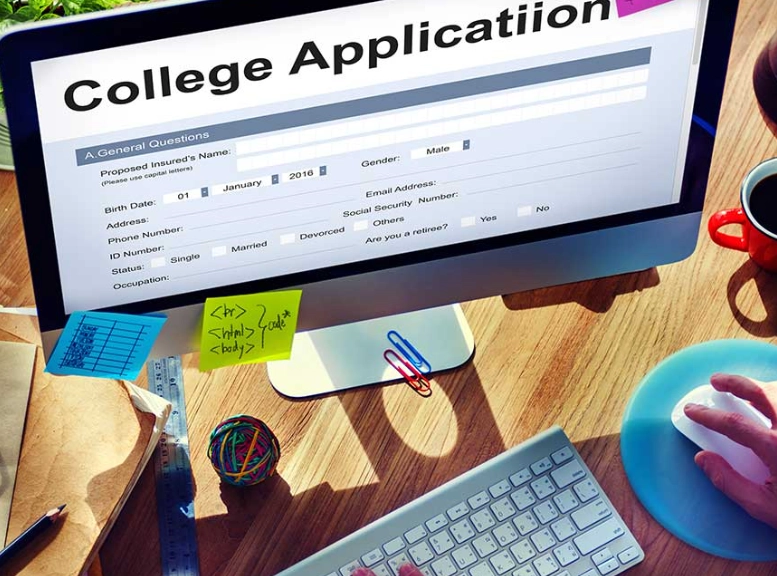 apply to college without fees