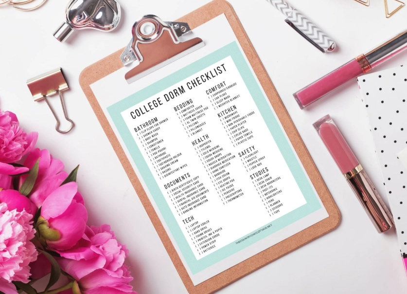 what to bring to college dorm