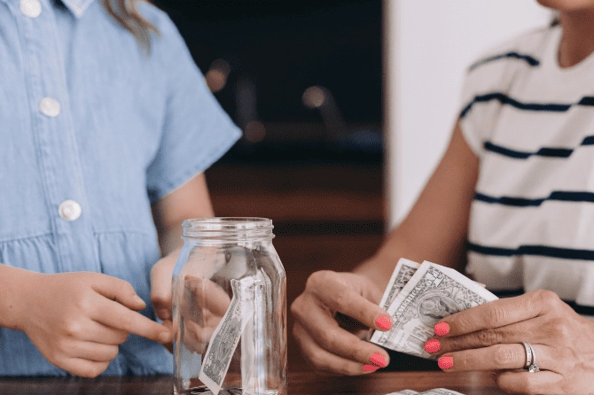 how to budget as a student